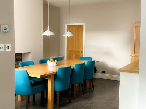 Design-inspired, Stunning Clitheroe Home House in Clitheroe