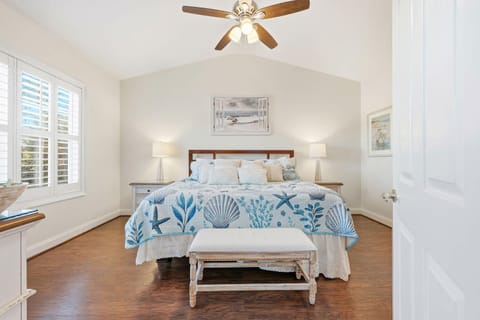 Coastal Canopy Modern Resort Condo w Massive Pool House in North Myrtle Beach