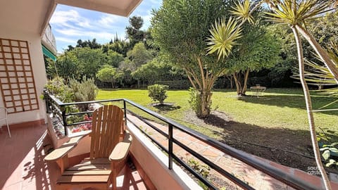 Day, Garden, Garden, Balcony/Terrace, Balcony/Terrace, Garden view
