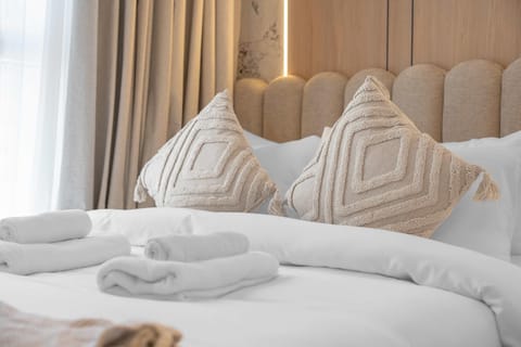 Hot Spot 2BDR Yas Island Sleeps 12 Apartment in Abu Dhabi