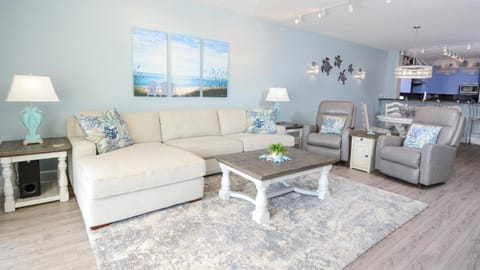 113 Mariners Club House in Key Largo