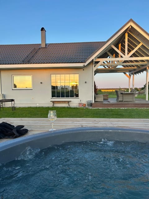 Hot Tub