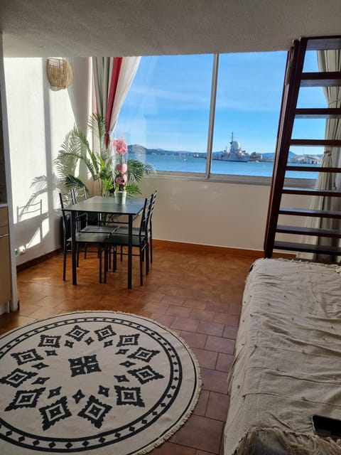 Natural landscape, View (from property/room), Living room, Dining area, Sea view