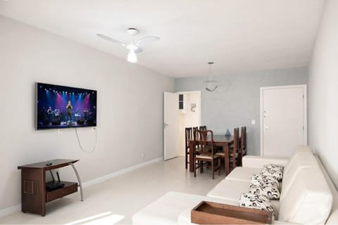 Apartamento 3 Quartos À 500 Metros da Praia das Dunas Apartment in Cabo Frio