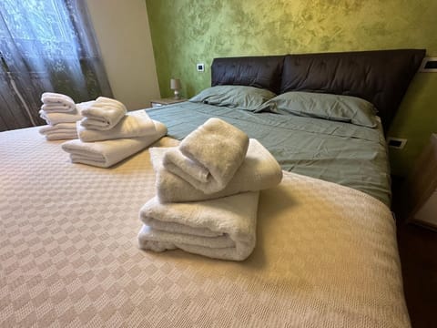 Trilocale con Box a San Donato Milanese - vicinanze Metro, Eni, Policlinico Apartment in San Donato Milanese