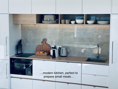 Coffee/tea facilities, Kitchen or kitchenette, toaster