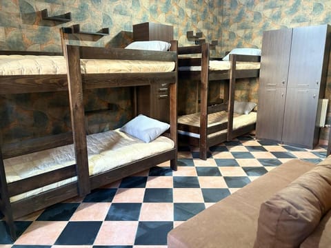 Bed, Bedroom, bunk bed