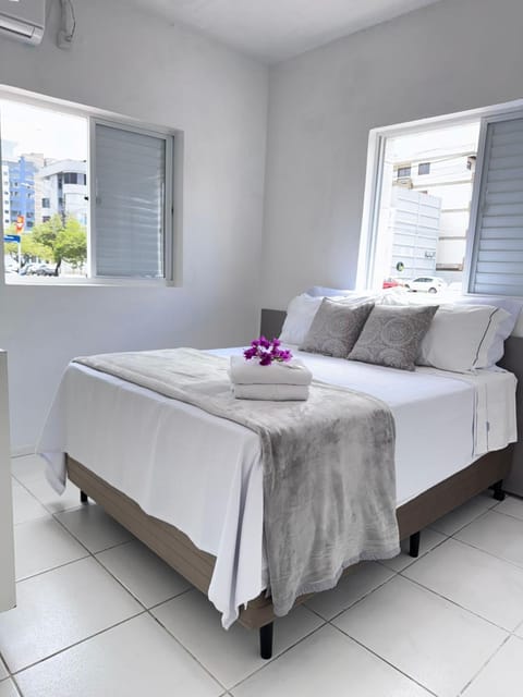 Bed, Bedroom, towels, air conditioner
