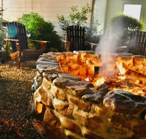 Riverfront Farmhouse and Barndominium House in Townsend