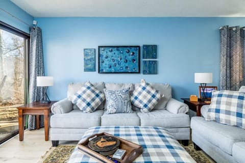 Just steps from your private patio to the river House in Townsend