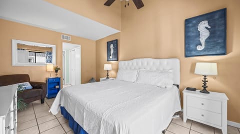 Sugar Beach 326 Premier 3 Bedroom Condo Apartment in Orange Beach