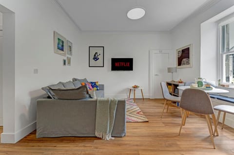 Living room, Decorative detail