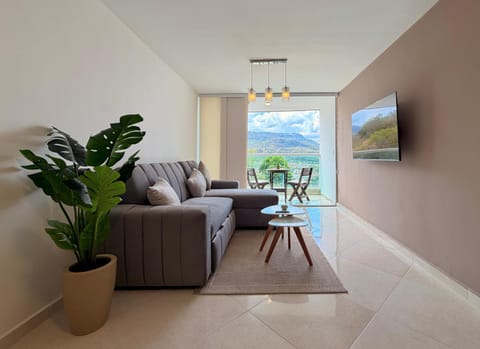 Living room, Mountain view