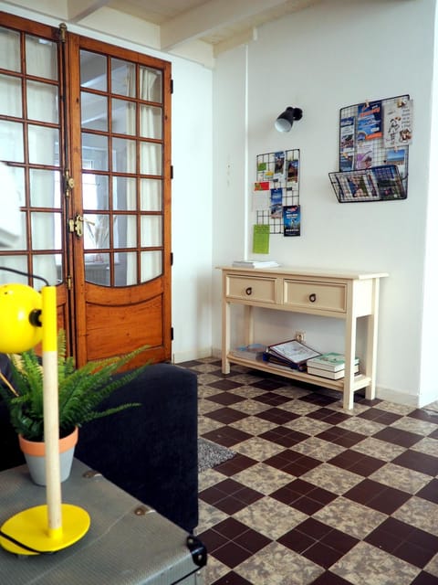 Library, TV and multimedia, Living room, Seating area