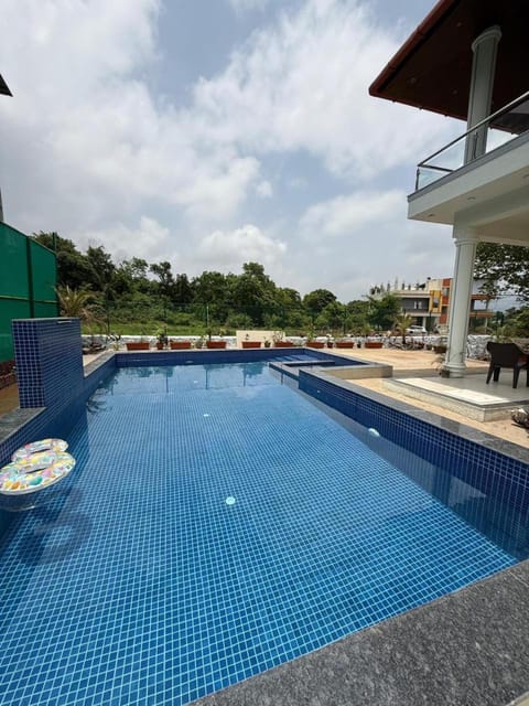 View (from property/room), Lake view, Pool view, Pool view, Swimming pool