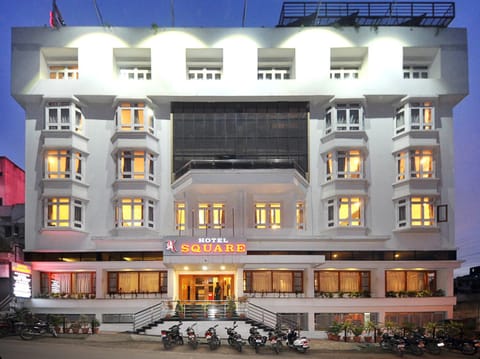 Property building, Facade/entrance
