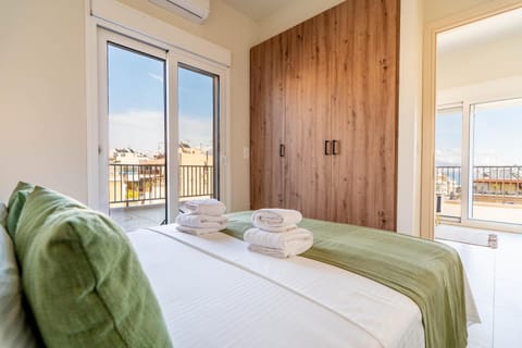 Bed, View (from property/room), Bedroom