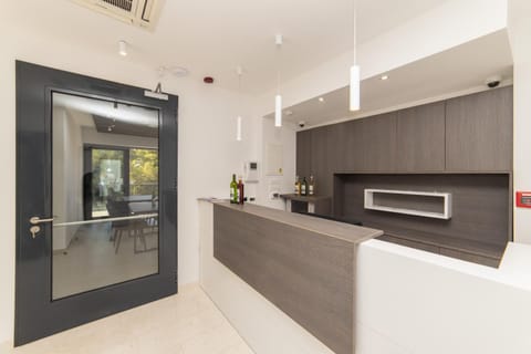 Inamore Apartment hotel in Dubrovnik-Neretva County