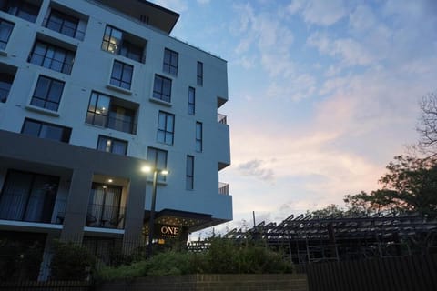 Property building, Day