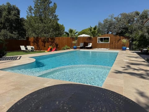 Balcony/Terrace, Swimming pool, Swimming pool