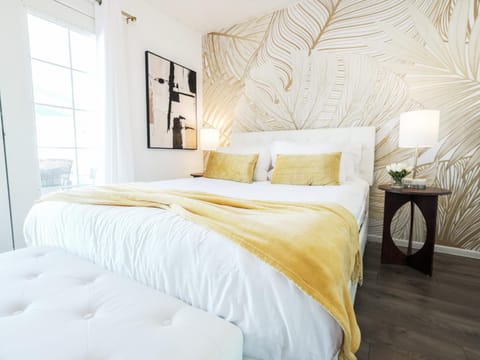 5 Bedroom Villa with Private Pool, Near Old Town, Sleeps 12 Villa in Tempe