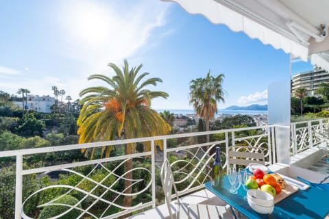 Balcony/Terrace, Dining area, Sea view