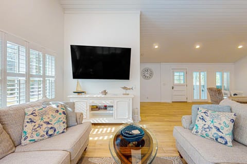 OIB08A&B Ocean Isle Hidden Retreat A and B House in Ocean Isle Beach