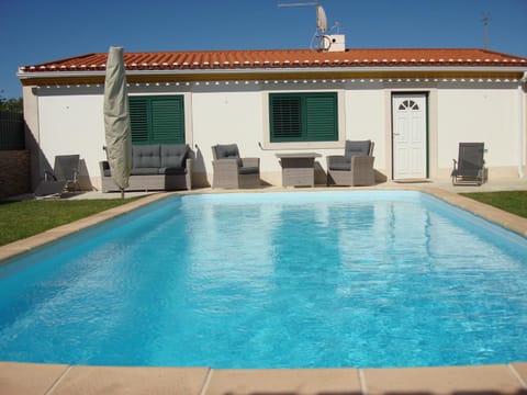 Facade/entrance, Off site, Day, Summer, Garden, Pool view