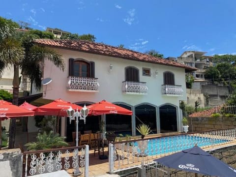 Property building, Pool view