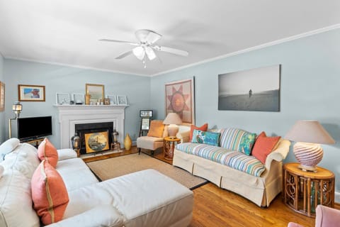 OIB30 Isle Getaway off the Island House in Ocean Isle Beach