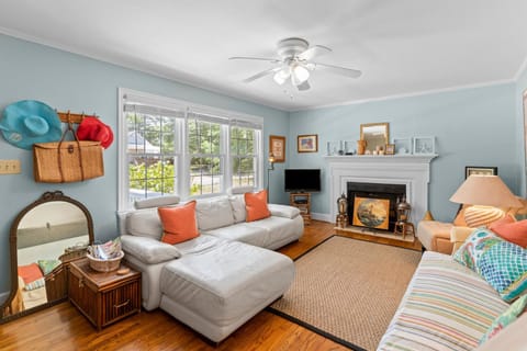 OIB30 Isle Getaway off the Island House in Ocean Isle Beach