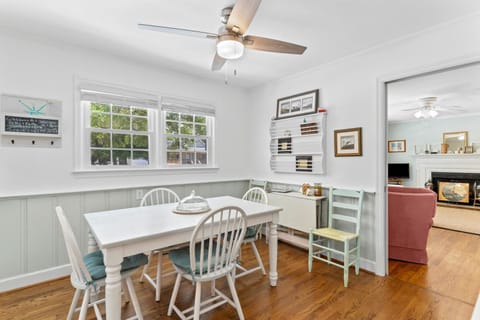 OIB30 Isle Getaway off the Island House in Ocean Isle Beach