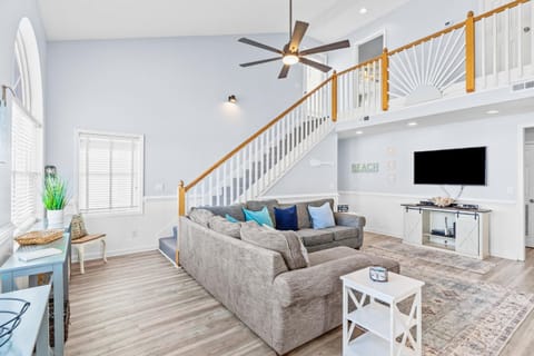 OIB37 Isle Be Back House in Ocean Isle Beach