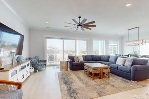 OIB39 Take Me A-Wave House in Ocean Isle Beach