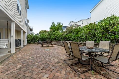 OIB54 Finally Free House in Ocean Isle Beach