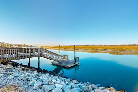 OIB73 Kat Cove 1 House in Ocean Isle Beach
