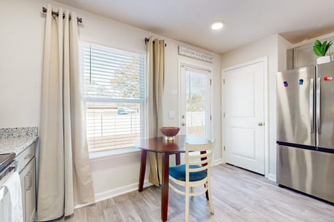 OIB77 Coastal Gem House in Ocean Isle Beach