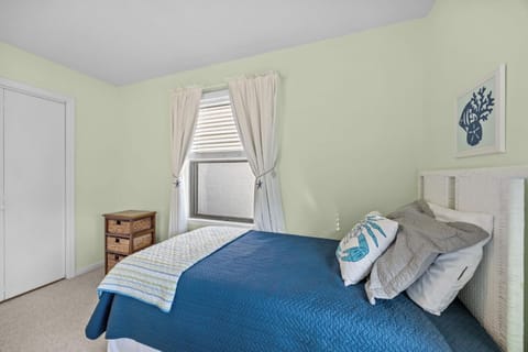 OIB90 Endless Summer House in Ocean Isle Beach