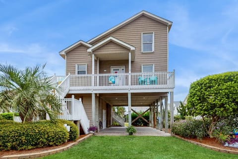 OIB89 Carolina Breeze House in Ocean Isle Beach