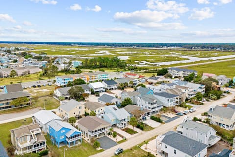 SB19 Shell Box III House in Sunset Beach