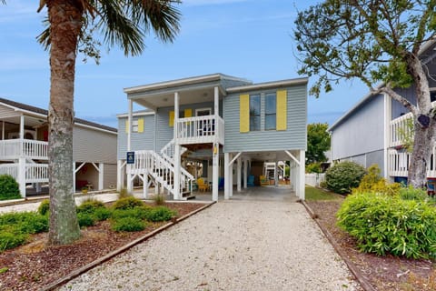 SB19 Shell Box III House in Sunset Beach