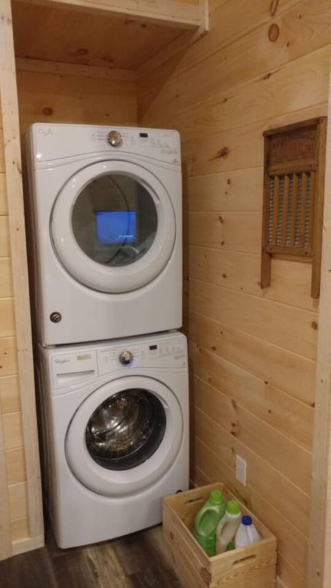 Country Bumpkin Cabin Cabin in Banner Elk