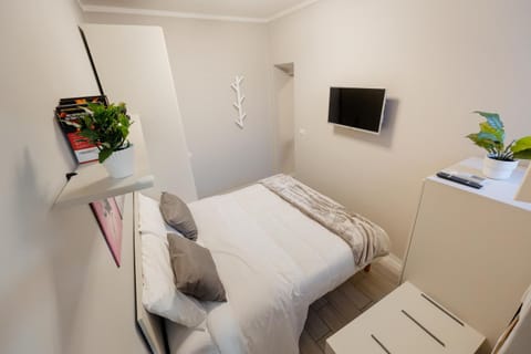 Guest House Lippi 35 in centro a 19 Minuti da Firenze Apartment in Prato