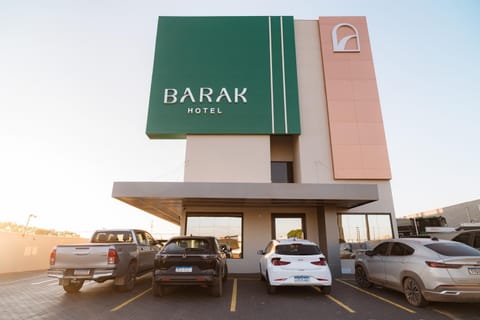 Property building, Property logo or sign, Logo/Certificate/Sign, Parking
