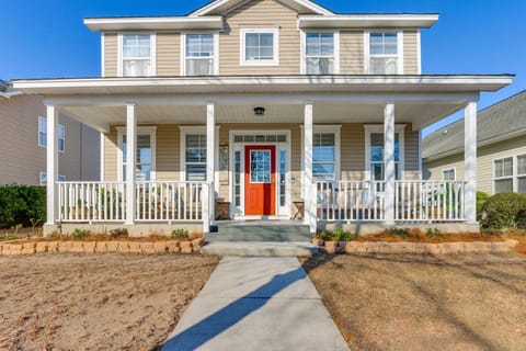 1 Mi to River! Relaxing Family Home in Bluffton House in Bluffton