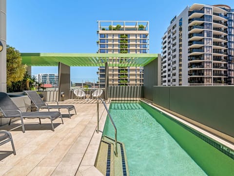 Property building, Swimming pool