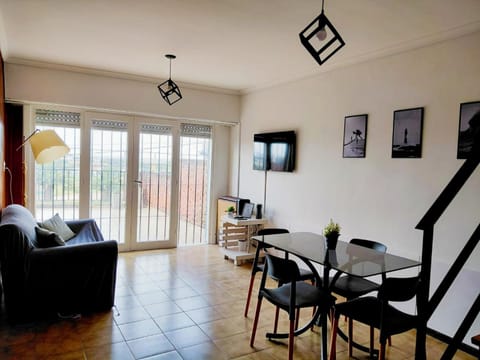 TV and multimedia, Living room, Dining area