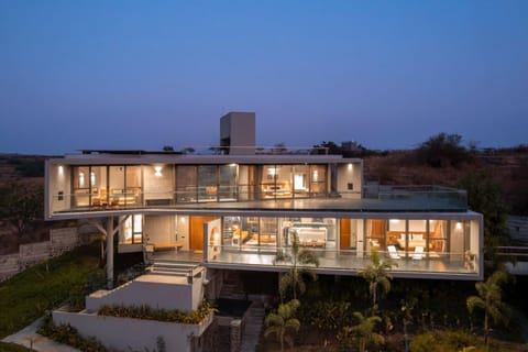 Property building, Patio, Night, Garden, Balcony/Terrace, Garden view