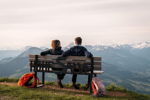 Day, Natural landscape, Activities, Mountain view