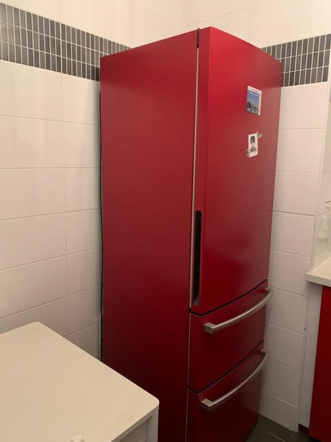 Charming studio Eiffel Tower view Apartment in Issy-les-Moulineaux